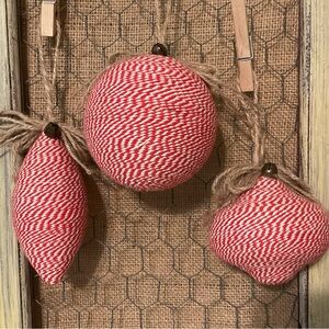 Holiday Ornaments Set